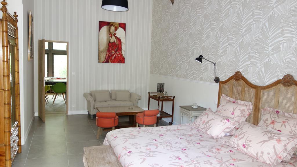 La Petite Girondine, La Suite... Pujols  Exterior foto